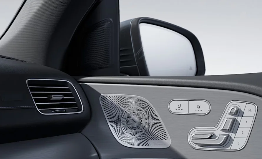 foto890_mercedes-gle-coupe-conteudo-multimidia%20%285%29.webp