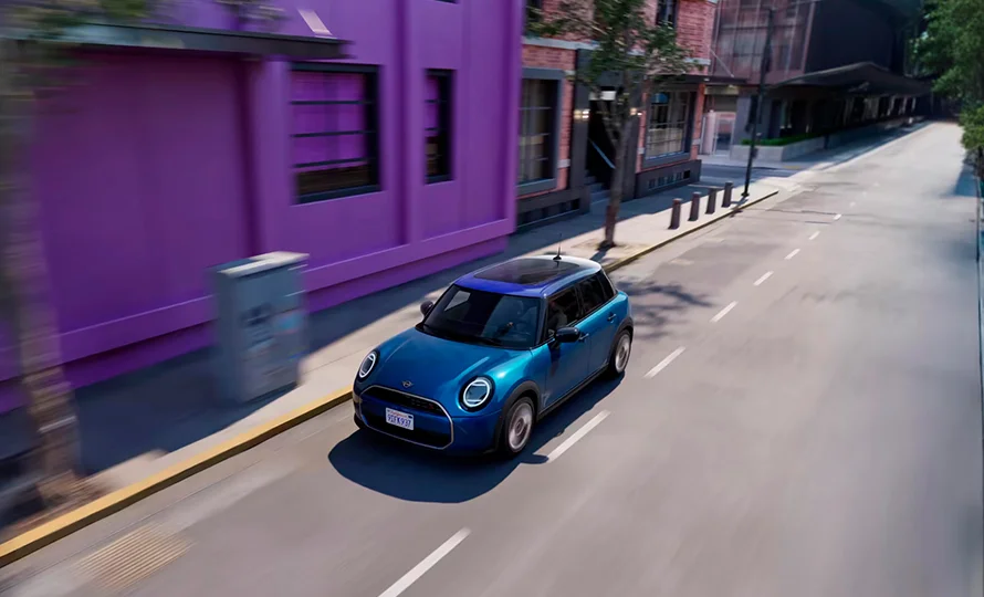 foto890_mini-cooper--5-portas-conteudo-5.webp.webp?v=1762460419?v=1762460474?v=1762864824