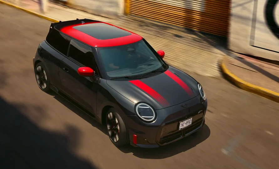 foto890_mini-cooper-jcw-conteudo-2.webp.webp?v=1762517925?v=1762519159?v=1762872058