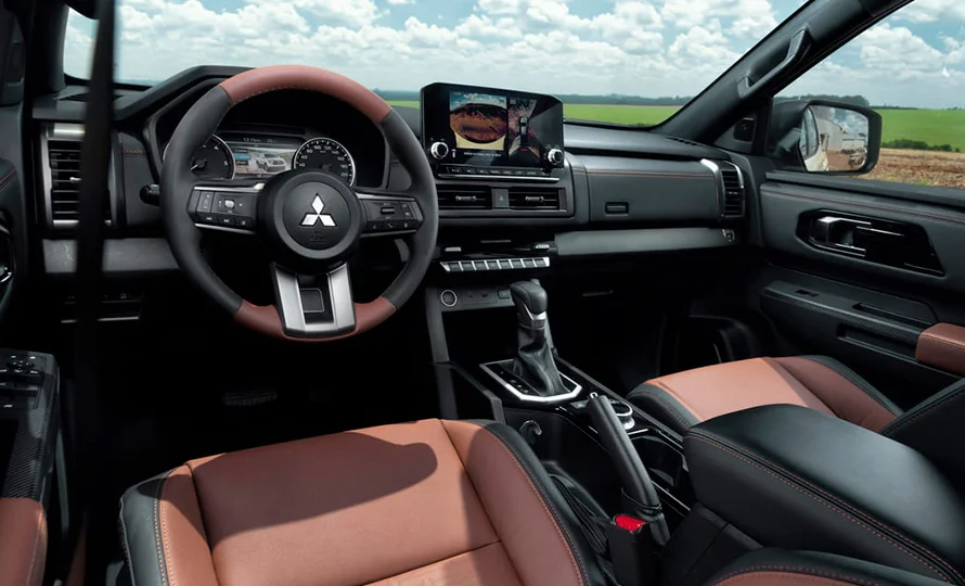 mitsubishi-triton-terra-conteudo-conforto%20%283%29.webp?v=1780499785?v=1780500047