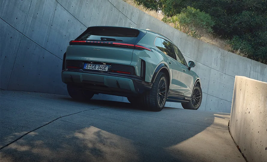 porsche-cayenneeletric-conteudo-praticidade%20%281%29