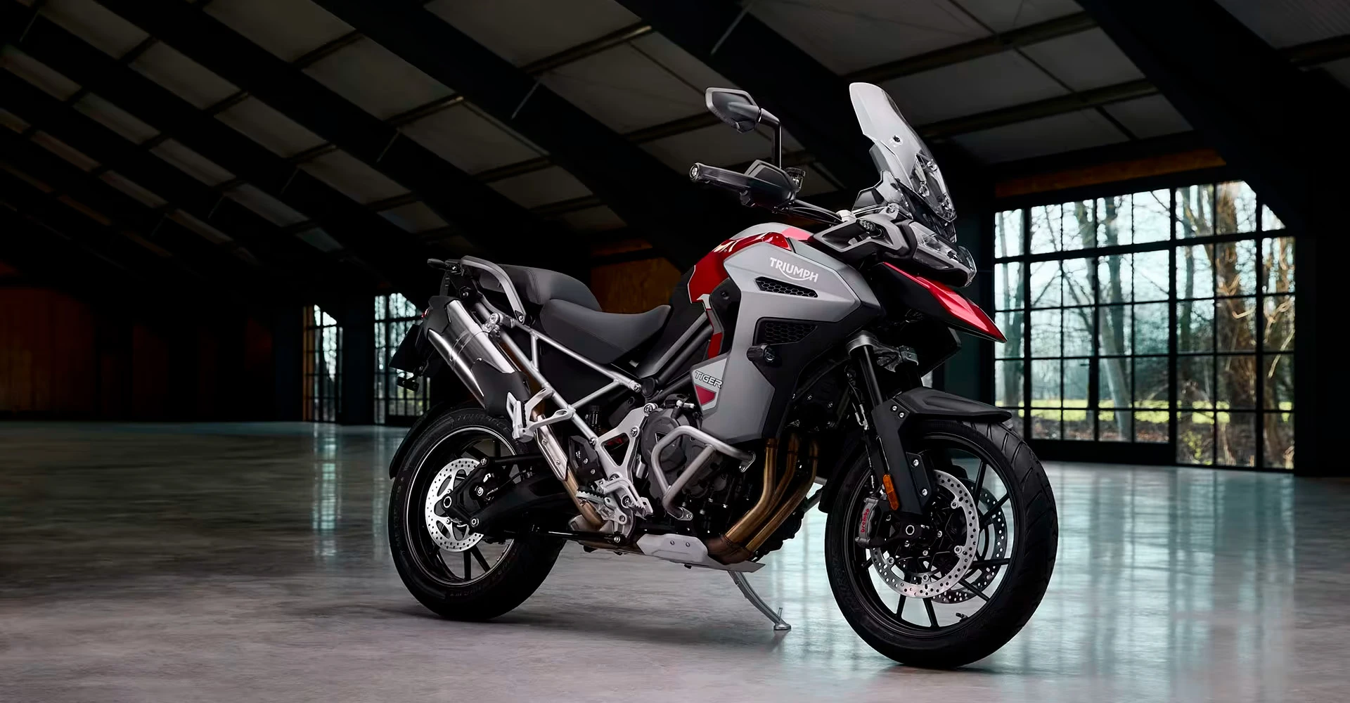 banner_desktop_desk-tiger-1200-gt-explorer.webp