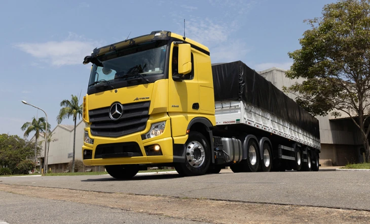 Imagem 0 - Novo Actros Euro6
