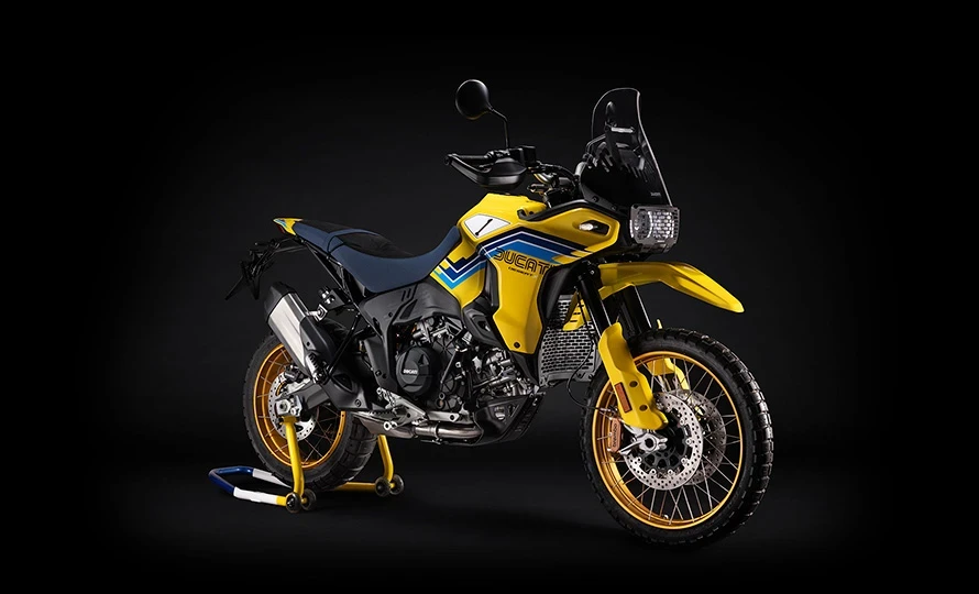 ducati.desertx-100.foto50488_890