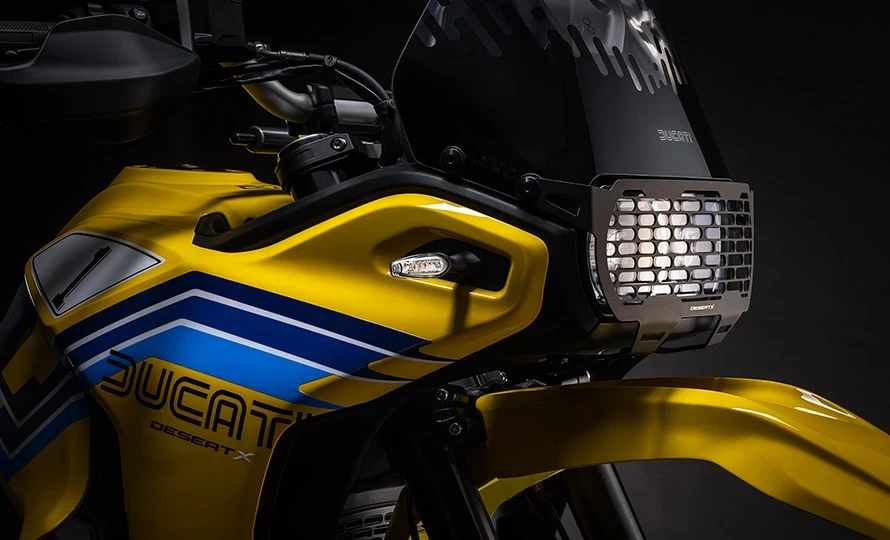 ducati.desertx-100.foto50496_890