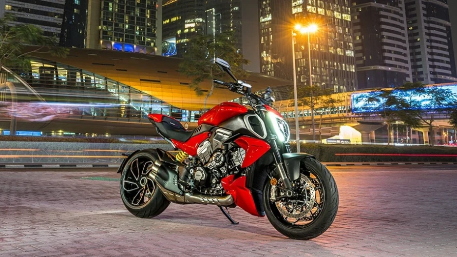 ducati.diavel-v4.foto50358_890