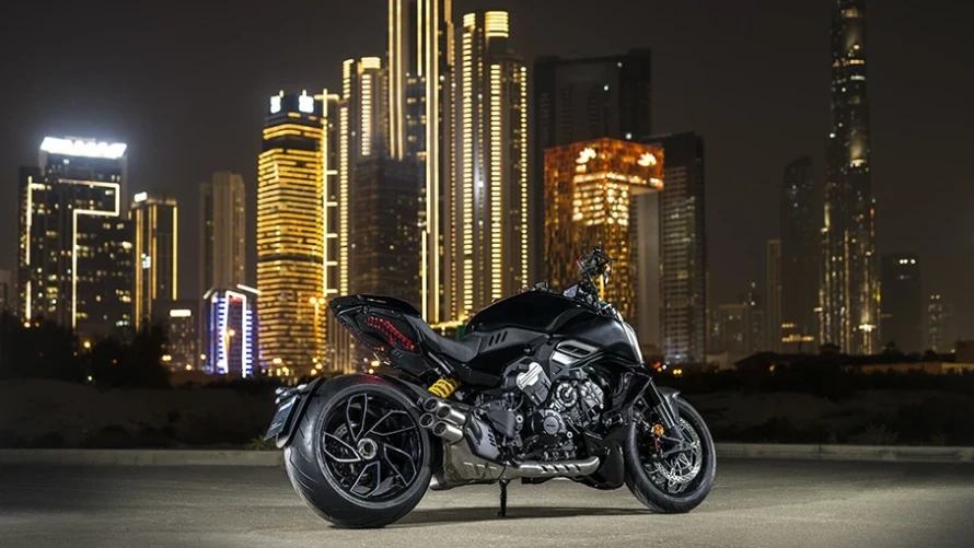 ducati.diavel-v4.foto50363_890