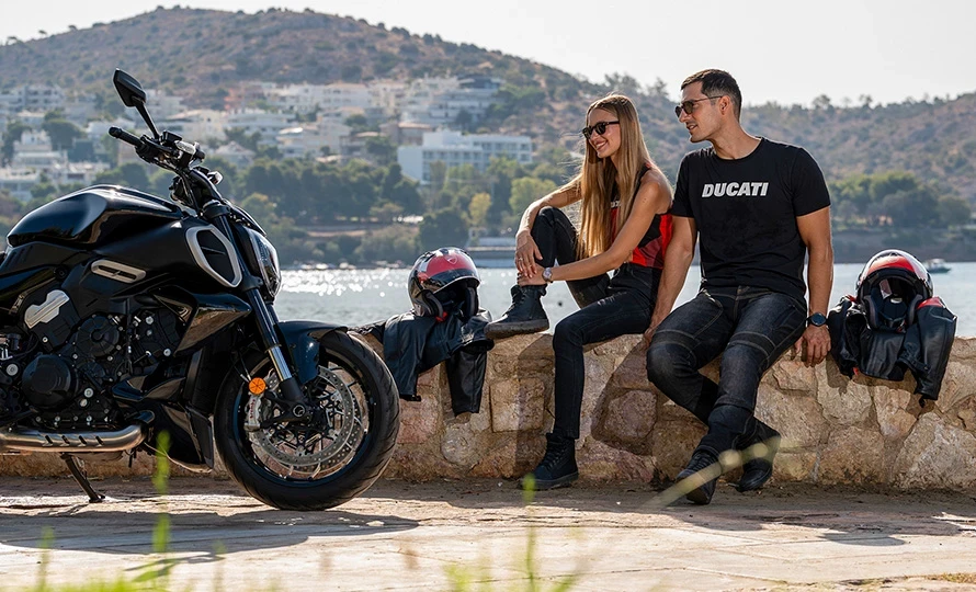 ducati.diavel-v4.foto50368_890