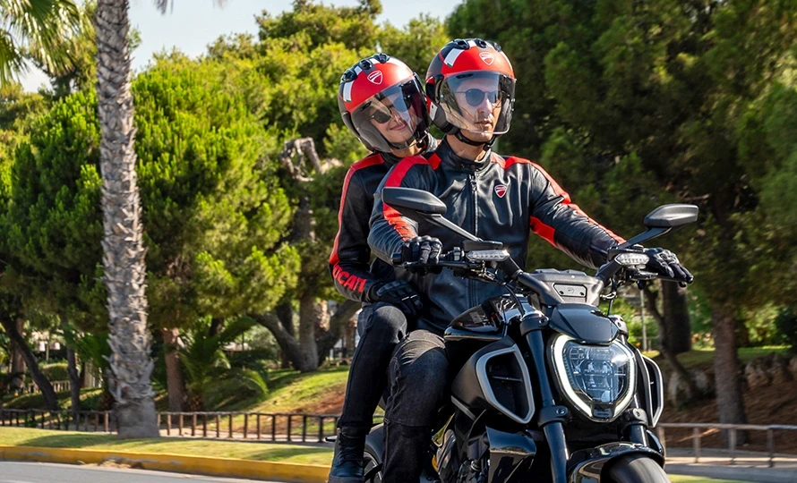 ducati.diavel-v4.foto50369_890