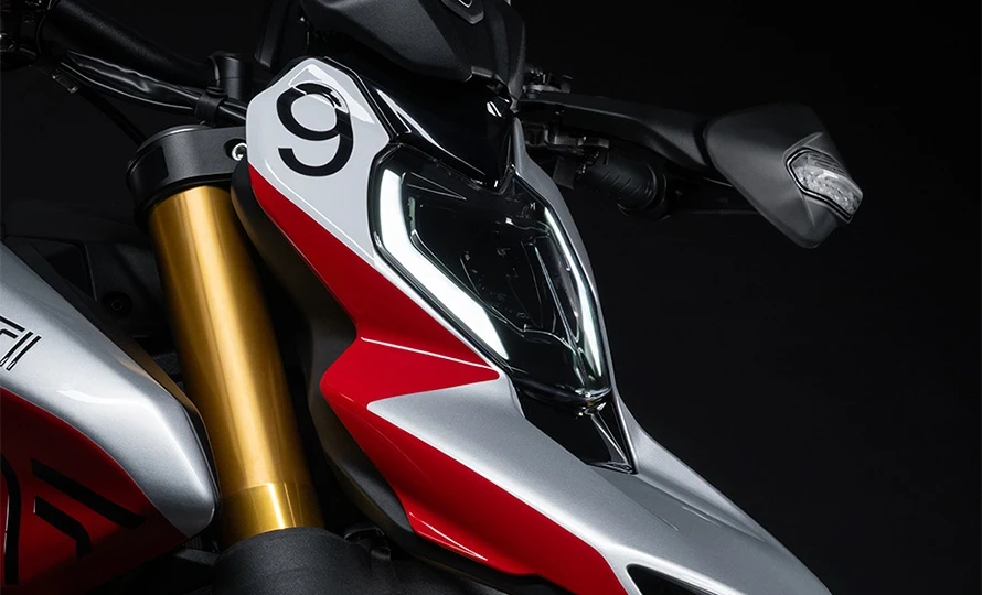 ducati.hypermotard-v2-sp-100.foto50518_890