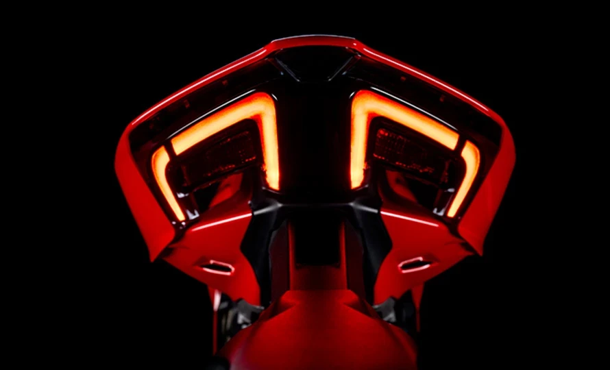 ducati.panigale-v4-s.foto50428_890