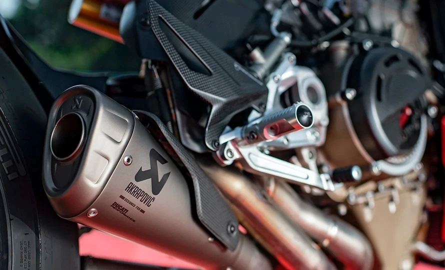 ducati.streetfighter-v4-s.foto50074_890
