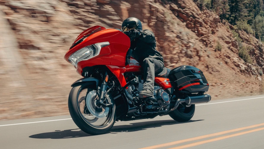 harley-davidson.cvo-road-glide-st.foto49166_890