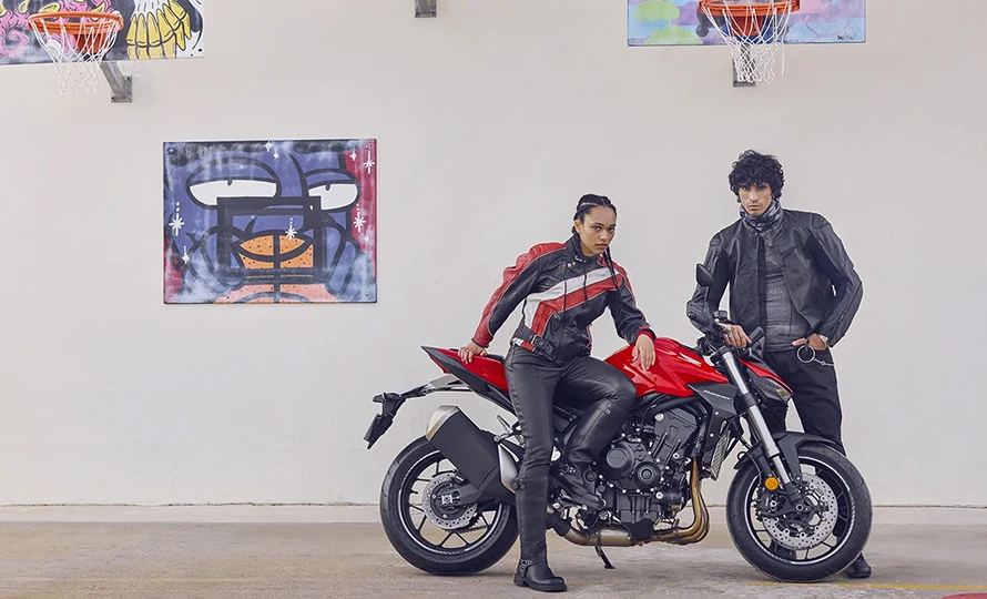 honda.cb-1000-hornet.foto51084_890.v1787164969-bibe