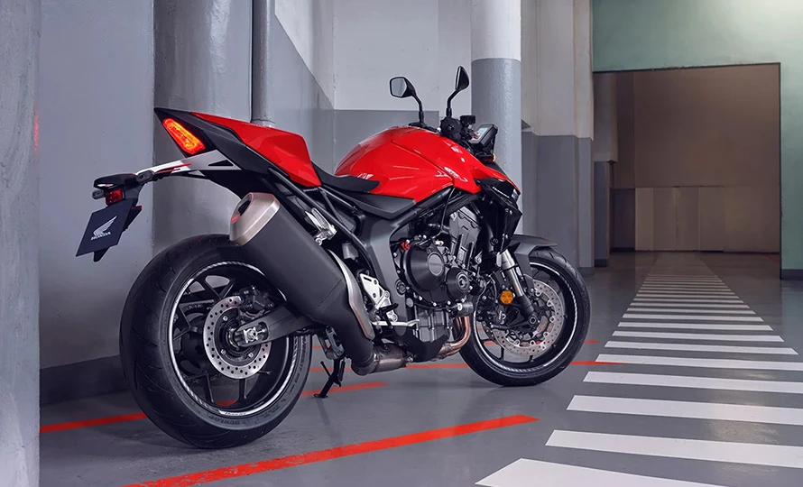 honda.cb-1000-hornet.foto51087_890.v1787164973-fvu8