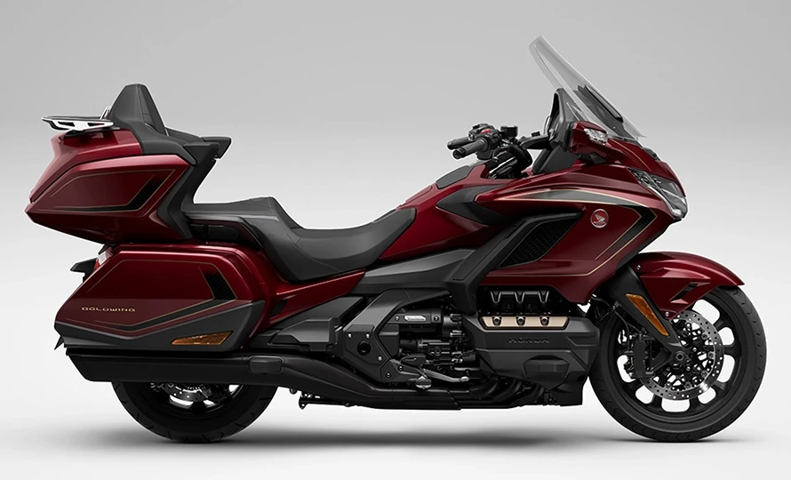 honda.gl-1800-gold-wing-tour.foto51105_890.v1787166581-8myg