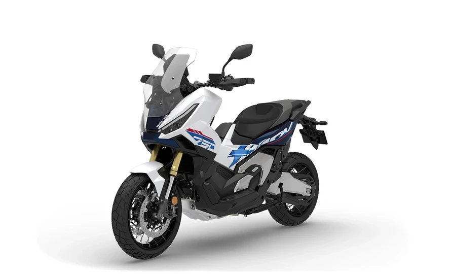 honda.x-adv.foto51804_890.v1792690097-dwmh