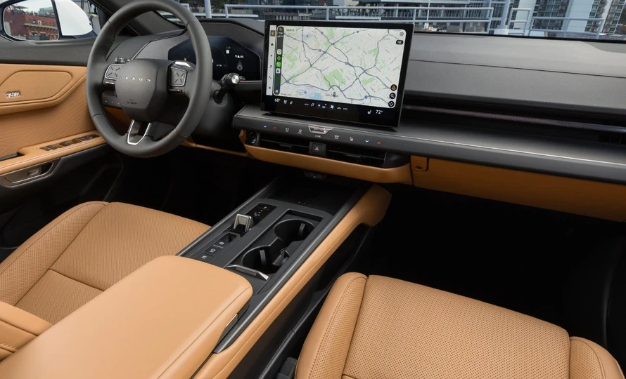 lexus.novo-lexus-es-350h.foto51638_890.v1791998909-9ael