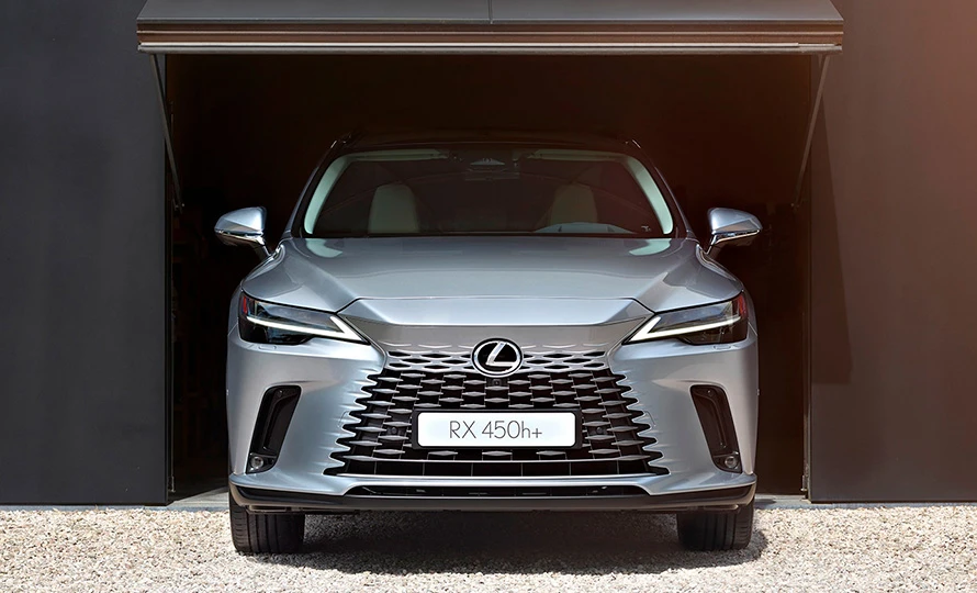 lexus.rx-450h-plug-in.foto51401_890.v1790778890-ijjt