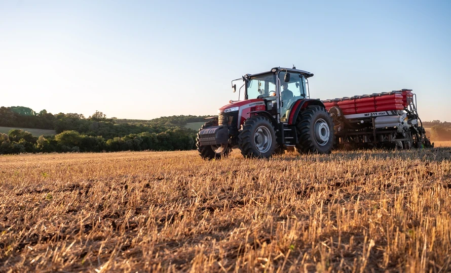 massey-ferguson.serie-mf-5m.foto51694_890.v1792438395-sell