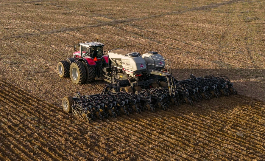 massey-ferguson.serie-mf-9s.foto51703_890.v1792438500-dyde