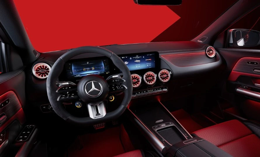 mercedes-benz-automoveis.amg-gla.foto51945_890.v1793312202-zrp4