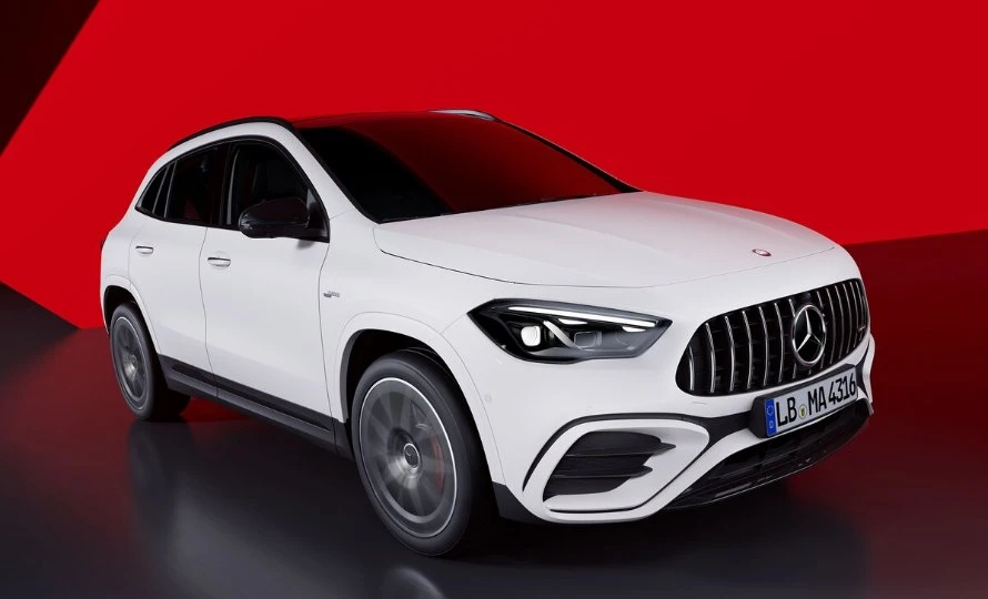 mercedes-benz-automoveis.amg-gla.foto51946_890.v1793312203-idfh