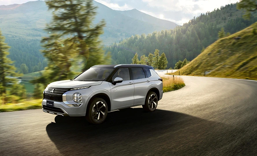mitsubishi.outlander.foto50450_890