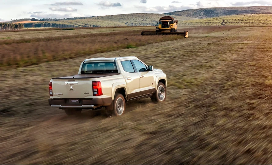 mitsubishi.triton-terra.foto50373_890