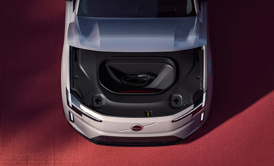 volvo.es90.foto51354_890.v1790348530-mtvt