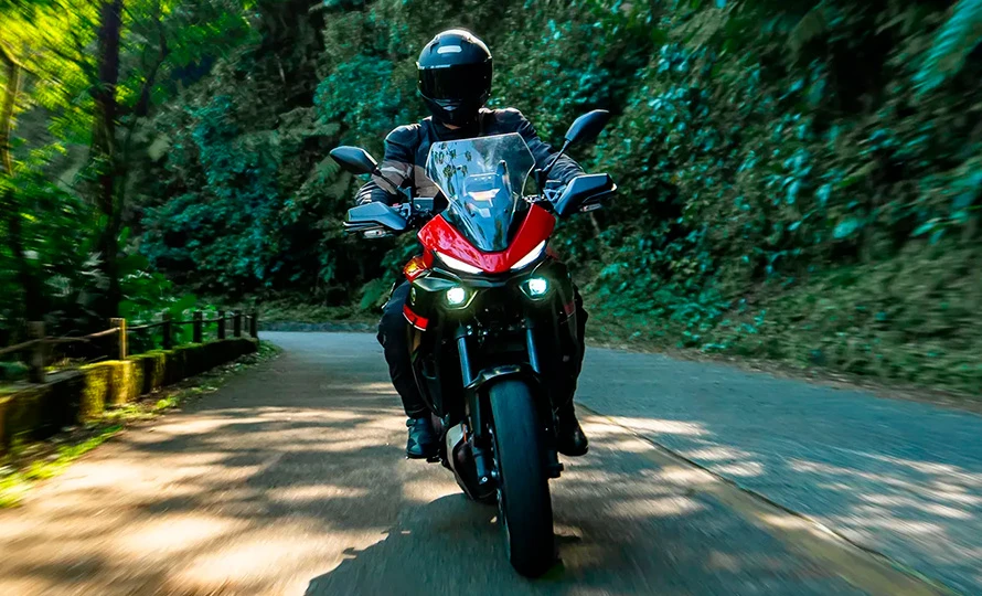yamaha.nova-yamaha-tracer-7.foto51239_890.v1788287377-hkqc