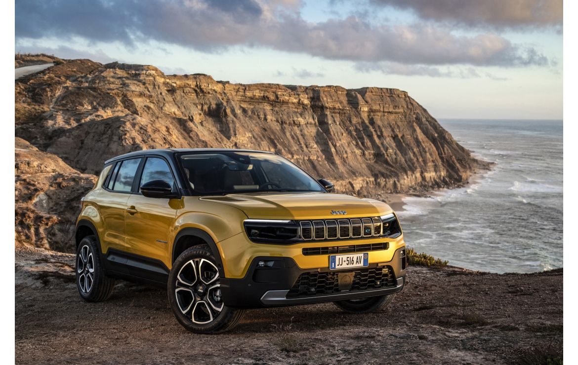 Jeep® revela Plano para Liderar a Eletrificação Global