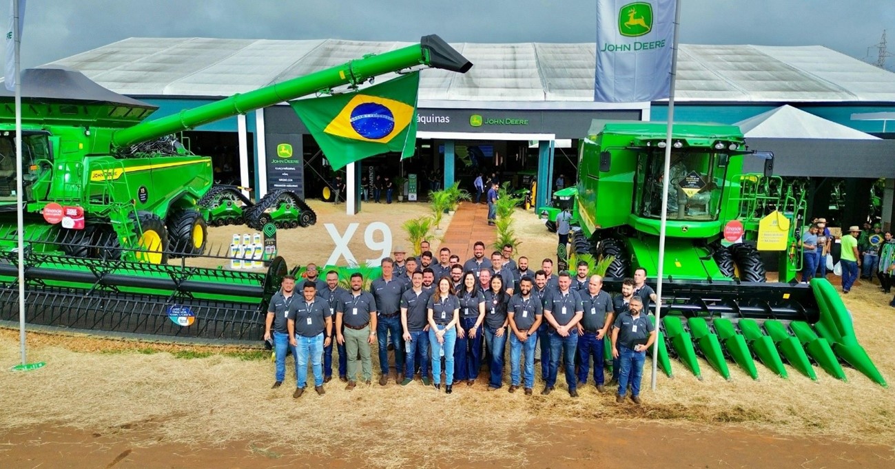 Höhl na Tecnoshow Comigo 2024, é Show! Höhl na Tecnoshow Comigo 2024, é Show!