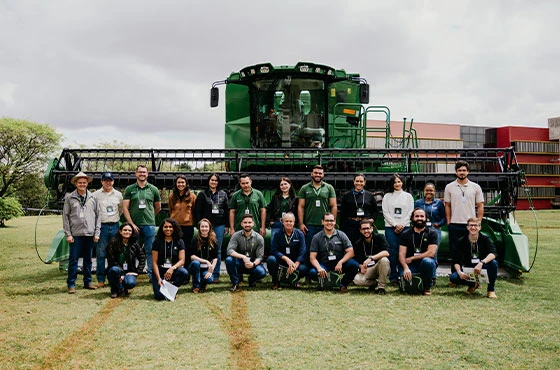 Tecnologias de colheita John Deere na PUCPR Toledo