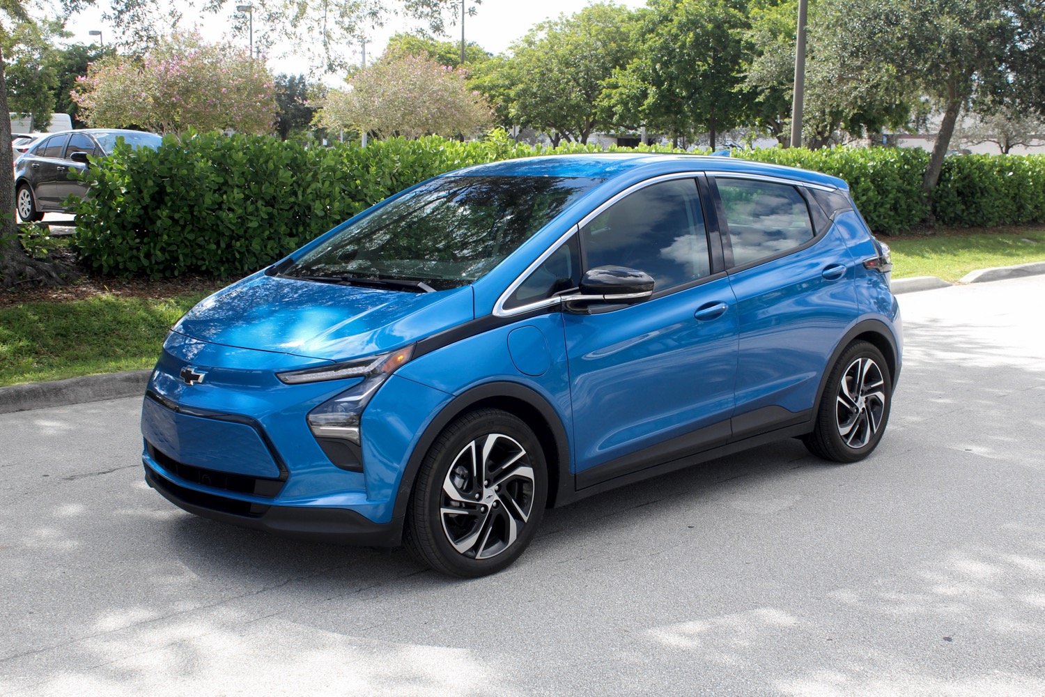 Rumo a eletrificação total: Chevrolet Bolt terá a produção ampliada a partir de 2023