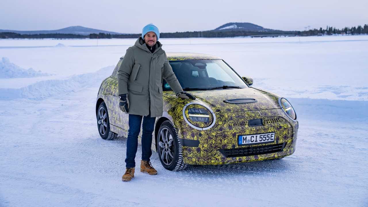 Nova identidade visual para os veículos MINI