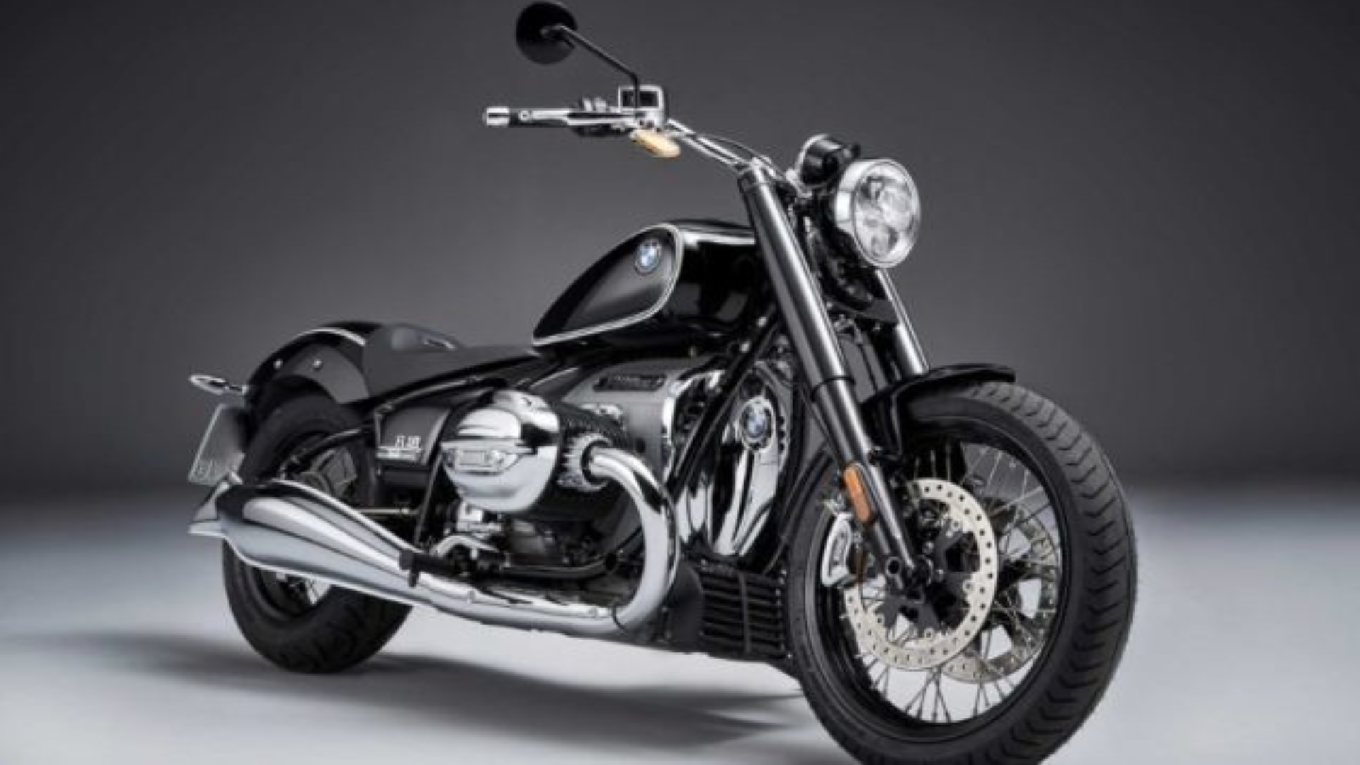 BMW - Motorrad R18 chega no mercado brasileiro com o motor mais potente da história da marca. BMW - Motorrad R18 chega no mercado brasileiro com o motor mais potente da história da marca.