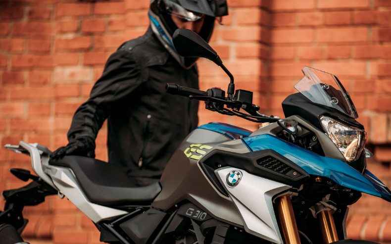 Tributos para documentação de motos: licenciamento e IPVA 2024