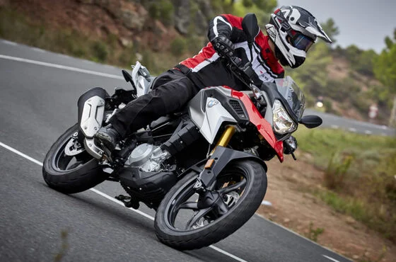 BMW G 310 GS: Desempenho e Design em Detalhes