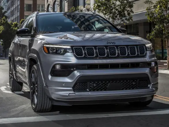 Jeep com motor de Rampage? Compass Blackhawk chega em 2024 Jeep com motor de Rampage? Compass Blackhawk chega em 2024