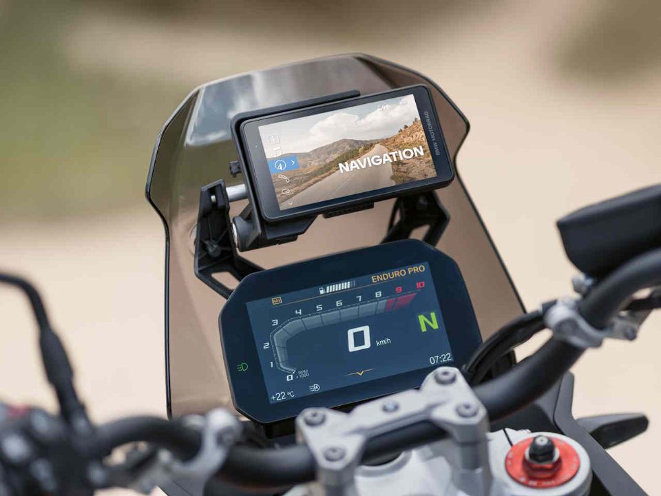 BMW Motorrad lança central de navegação para motor - Conheça o ConnectedRide Navigator
