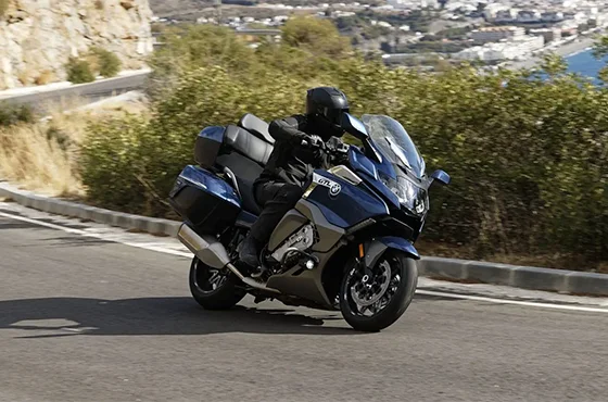 BMW K 1600 GTL: Moto Touring de Luxo e Alta Performance