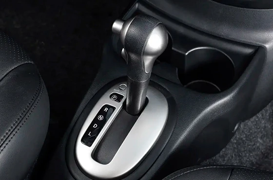 Carros da Nissan para aplicativo: suavidade e espaço