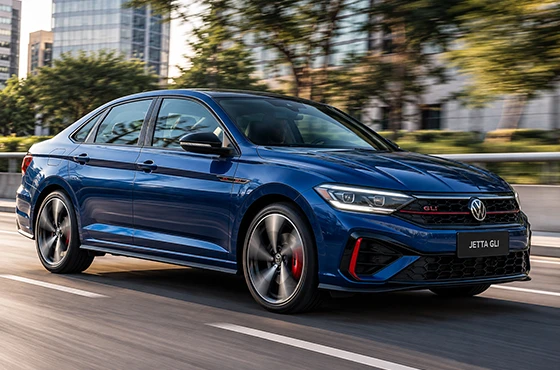 Jetta GLI 2026: luxo e alta performance no sedã esportivo