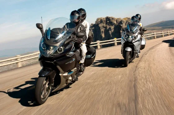 BMW K 1600 GTL: Moto Touring de Luxo e Alta Performance