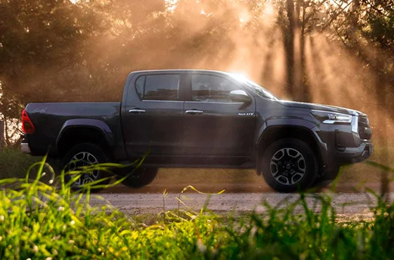 Saiba tudo que a Hilux Cabine Dupla pode fazer por você