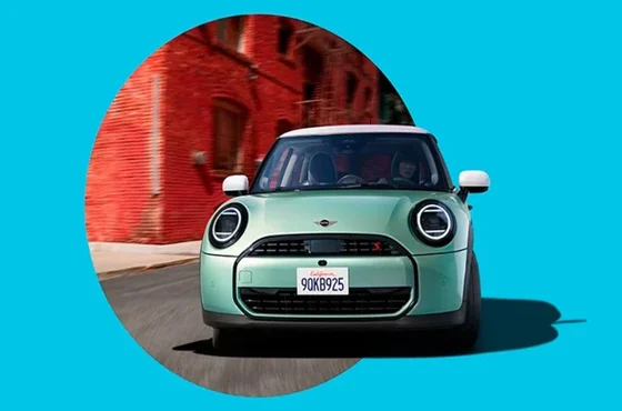 MINI Cooper S 2025: Estilo e Performance Incomparáveis