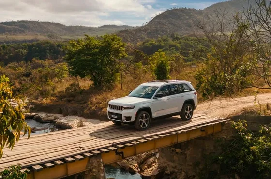 Jeep Grand Cherokee 4xe: SUV Híbrido com 380 cv Jeep Grand Cherokee 4xe: SUV Híbrido com 380 cv