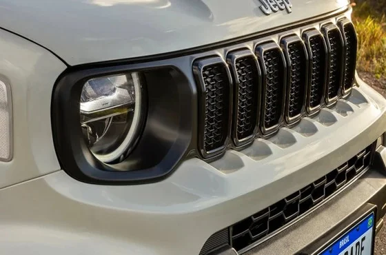 Jeep Renegade com Controle Anticapotamento Jeep Renegade com Controle Anticapotamento