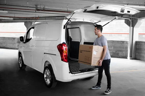 BYD eT3 e D1 EV: Carros Elétricos Corporativos de Alta Eficiência BYD eT3 e D1 EV: Carros Elétricos Corporativos de Alta Eficiência